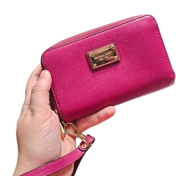 Michael Kors Leather Pink Zip-around Wristlet Wallet - Picture 15 of 16